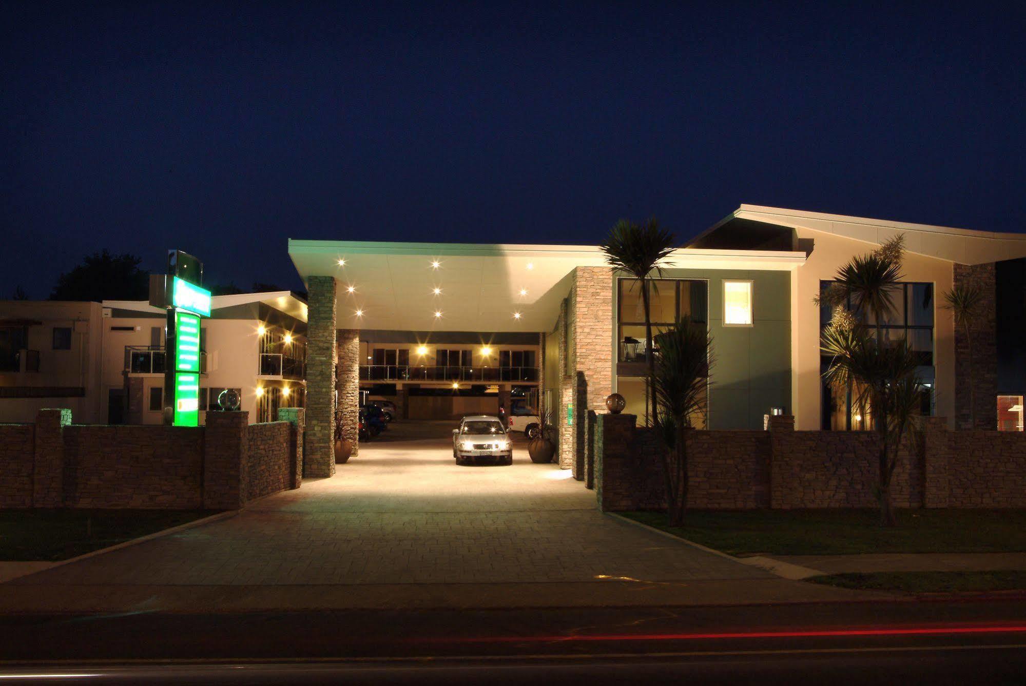 Stay 284 Rotorua - Refurbished Modern Accommodation Екстер'єр фото